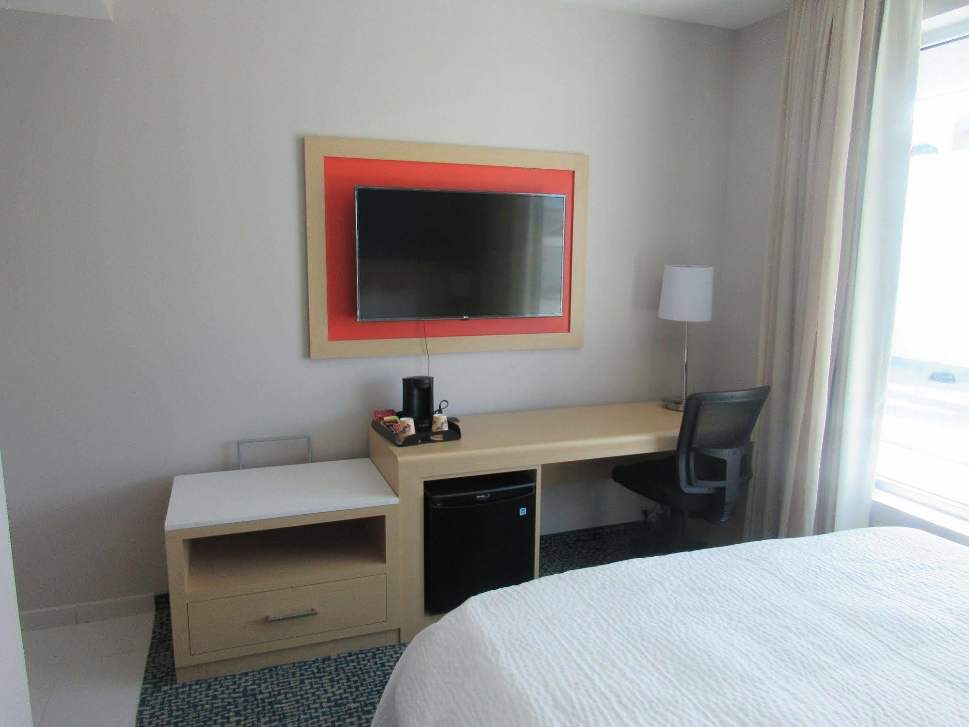 Fairfield By Marriott Hotel