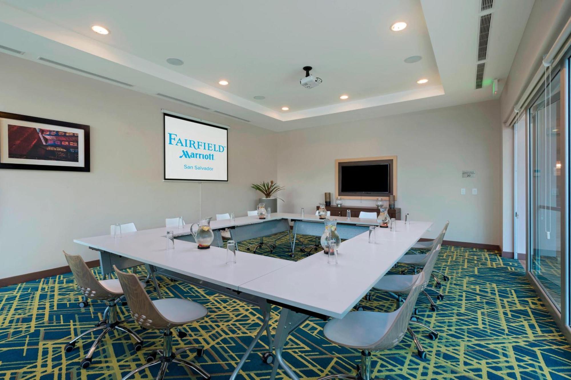 Hotel Fairfield By Marriott