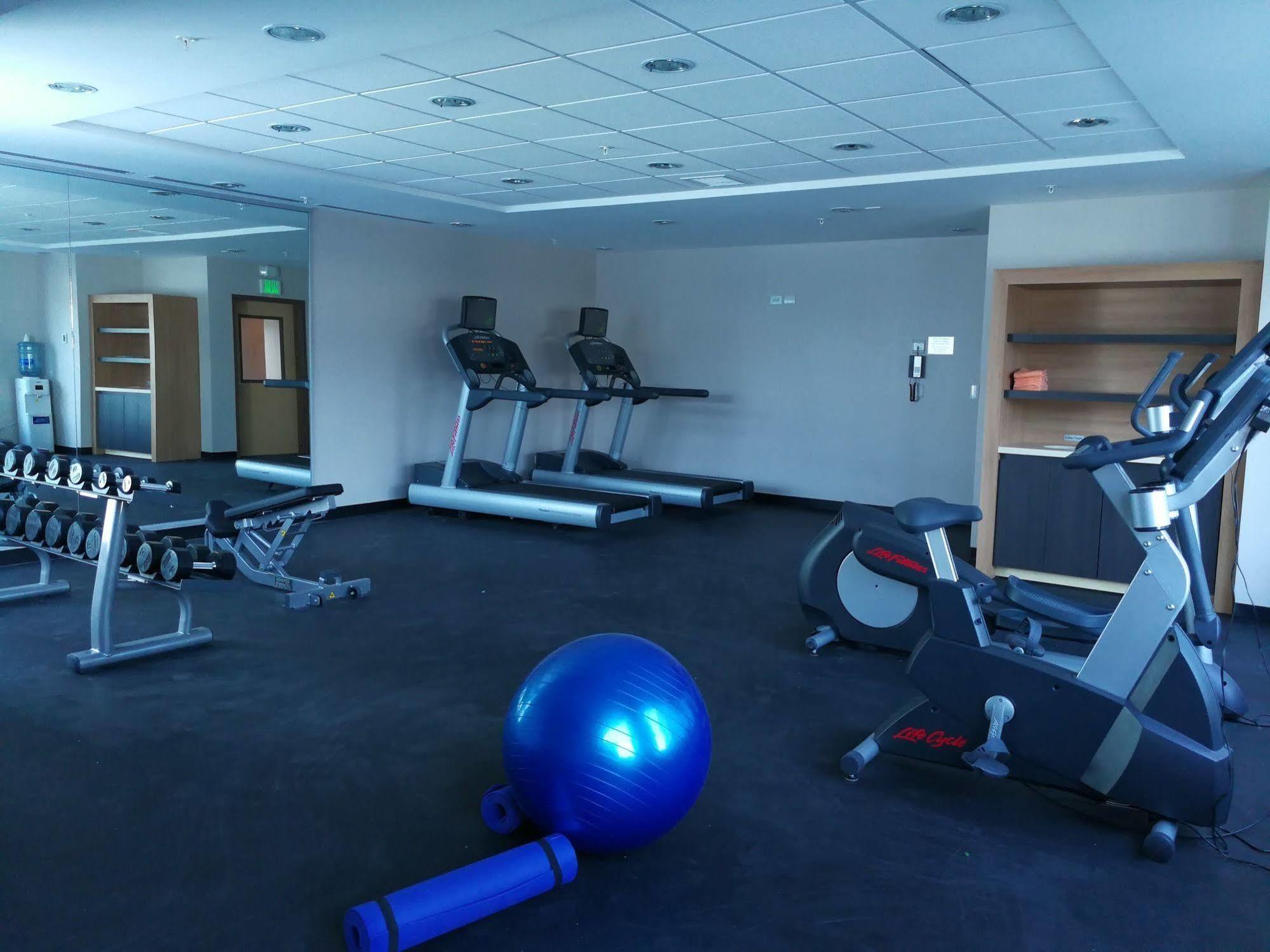 Fairfield By Marriott 4* San Salvador